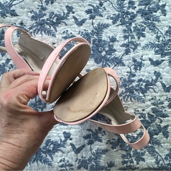 Louise et Cie Pink Lo-Hilio Leather Ankle Strap Zip Up Kitten Heels Size 8.5 - Picture 6 of 10